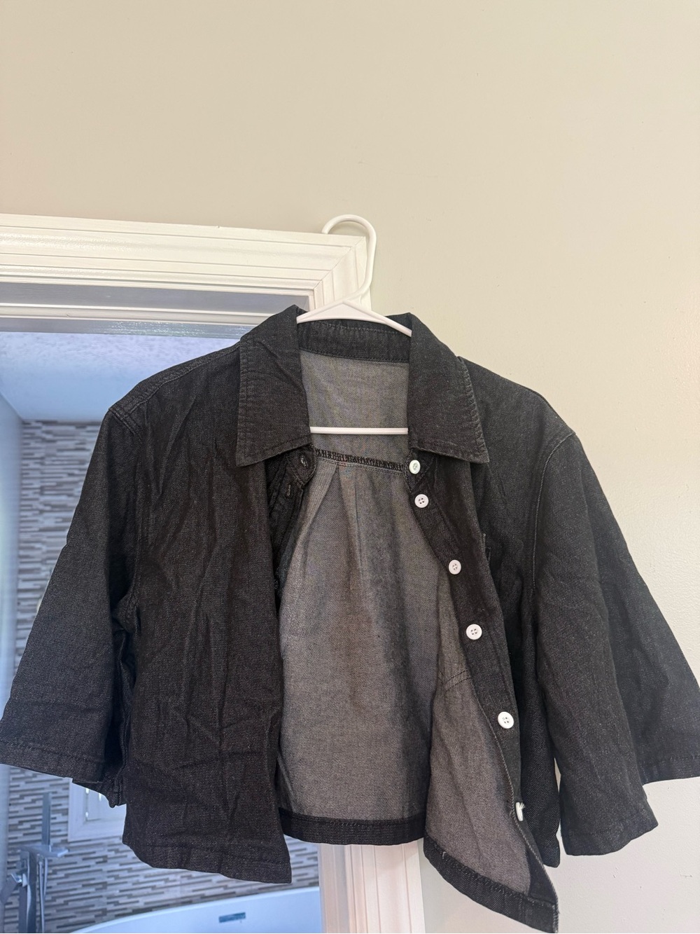 SHEIN Black Cropped Top - Women's Button-Front Coat size Small